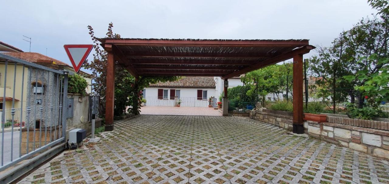 B&B Capo Le Vigne Sirolo Exterior photo